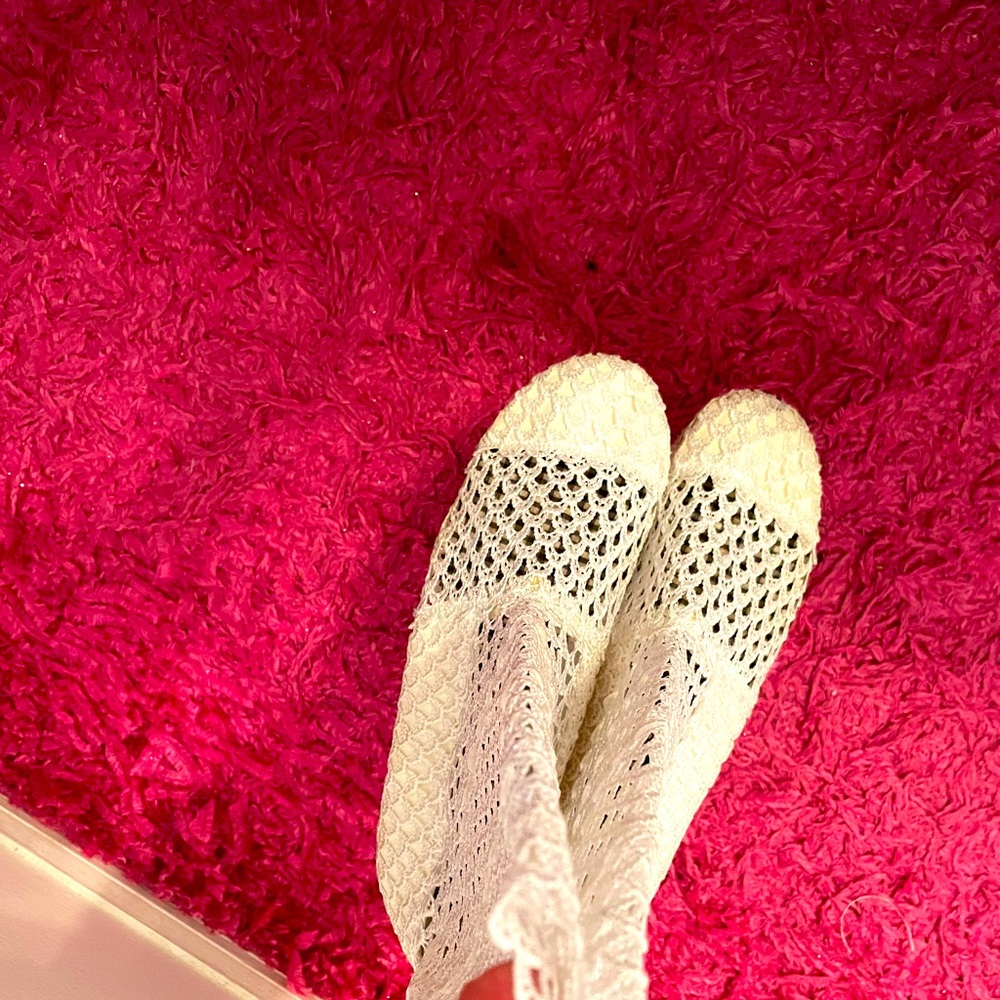 Chic Cream Lace Ankle Booties